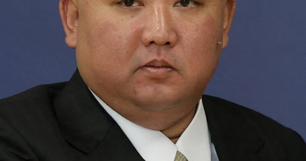Kuzey Kore lideri Kim Jong-un hakkında beyin kanaması geçirdiği iddia edildi